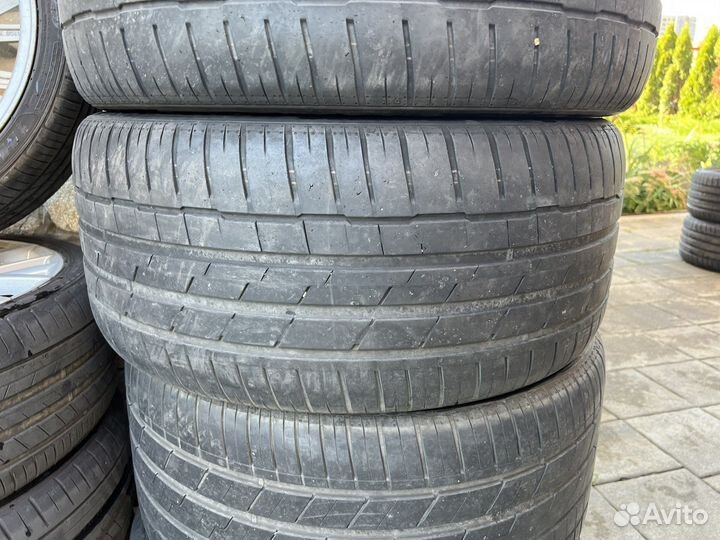 Hankook Ventus S1 Evo 3 K127 285/40 R21 и 315/35 R21 98Y