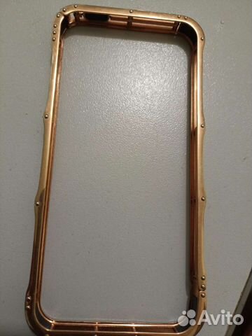 Продам металлический бампер на айфон 5s