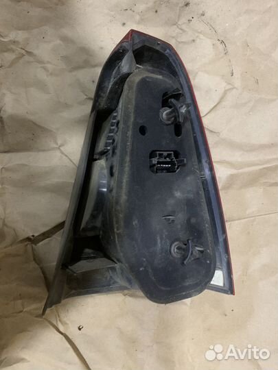 Renault logan1 левый фонарь
