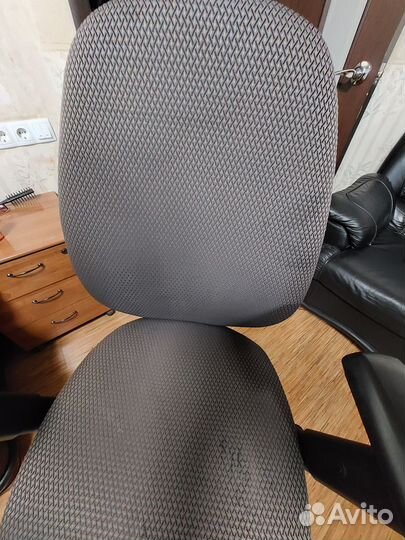 Офисное кресло бу