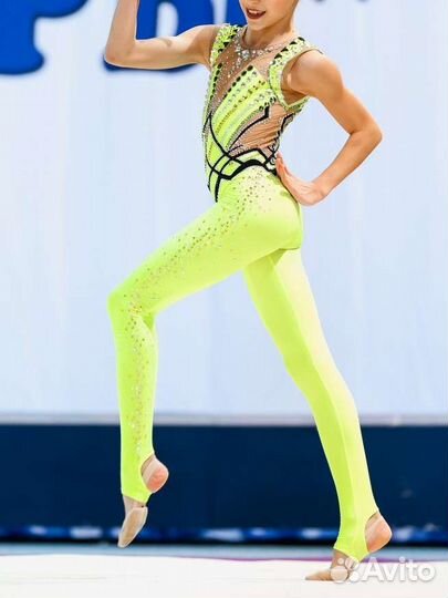 Комбинезон для художественной гимнастики