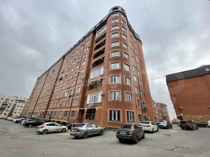 3-к. квартира, 118,5 м², 10/11 эт.