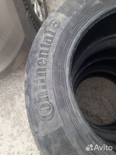 Continental ContiPremierContact 225/60 R17