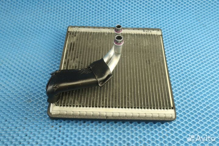 Испаритель кондиционера VW Golf 7
