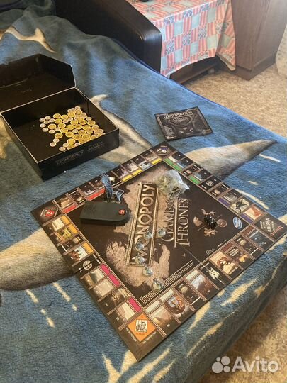 Настольные игры монополия (игра престолов)