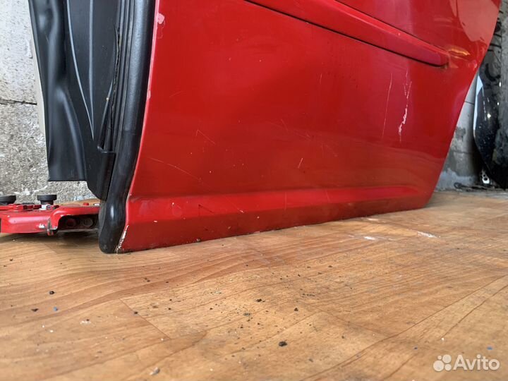 Дверь задняя левая Toyota Raum 2