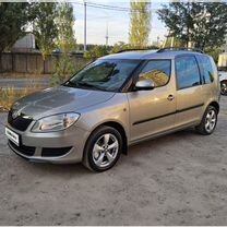 Skoda Roomster 1.6 AT, 2012, 125 000 км, с пробегом, цена 900 000 руб.