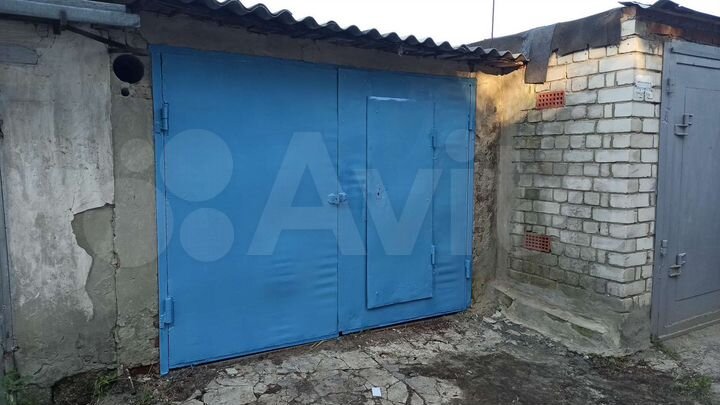 Гараж, > 30 м²