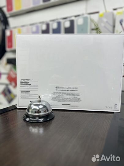 Macbook air 13 8/256