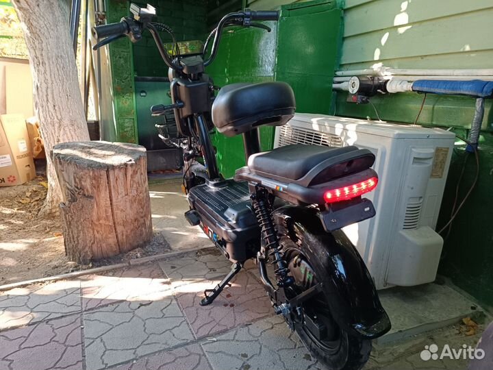 Электроскутер 48v/350w