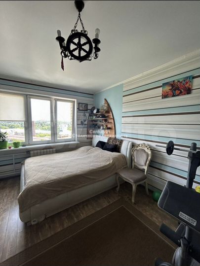 2-к. квартира, 65 м², 8/17 эт.