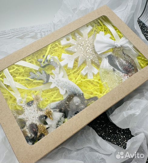 Новогодние игрушки ручной работы