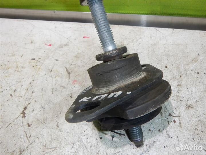 Опора кпп левая Рено Кенгу Кангу