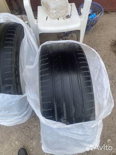 Jinyu YS82 275/45 R21