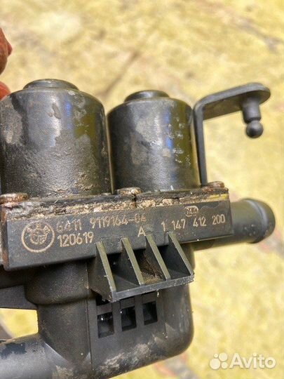 Клапан Bmw 7-Series F01 N63B44 2008