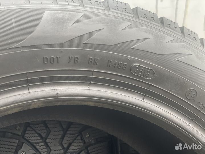 Pirelli Formula Ice 205/55 R16