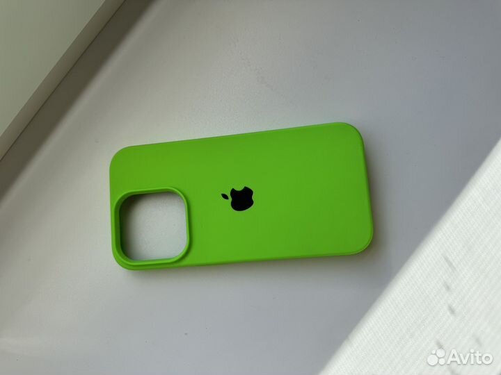 Чехол на iPhone 15 pro