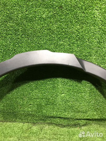 Накладка крыла заднего правого Discovery Sport