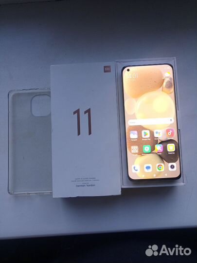 Xiaomi Mi 11, 8/256 ГБ