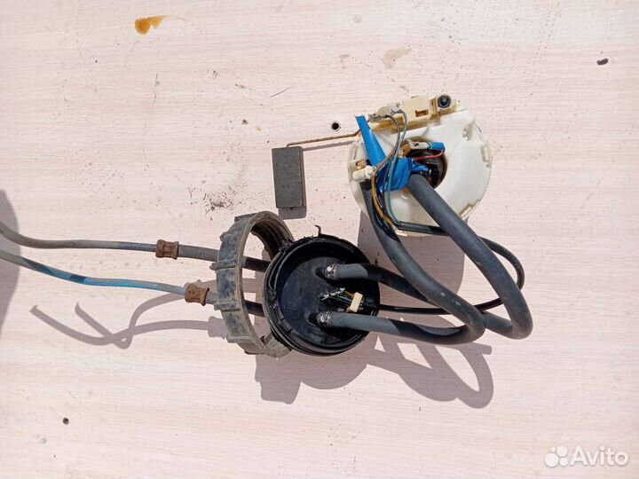 Бензонасос на ауди 80 б3 1.8л