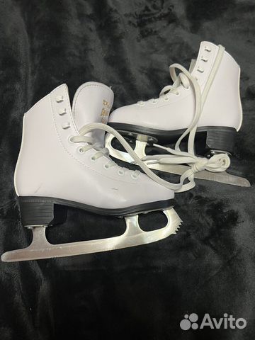 Фигурные коньки graf 28