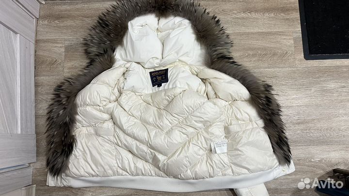 Пуховик женский 42 44