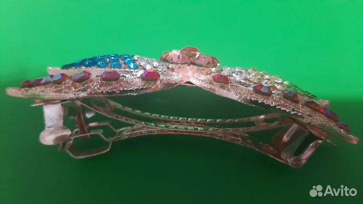 Заколка для волос со стразами