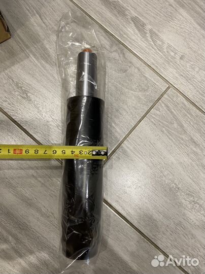 Газлифт для офисного кресла