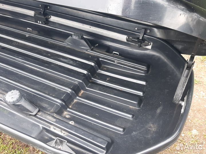 Автобокс на крышу thule