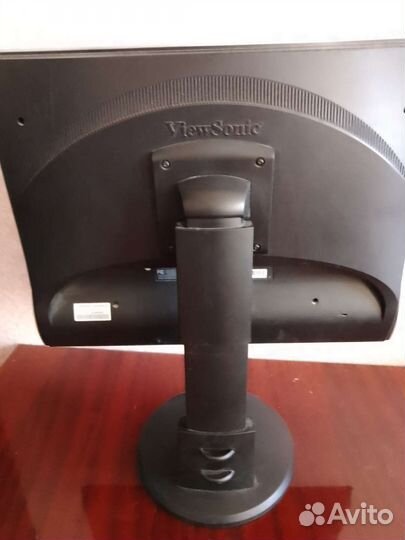 Монитор Viewsonic 22