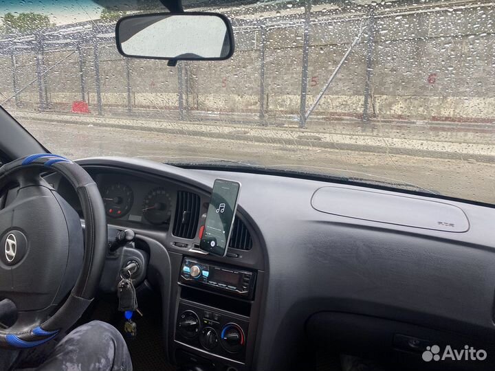 Hyundai Elantra 1.6 МТ, 2005, 290 000 км