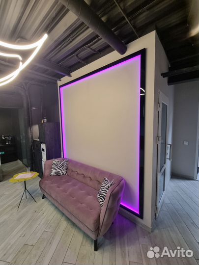 Рамка с ргб неоновой подсветкой