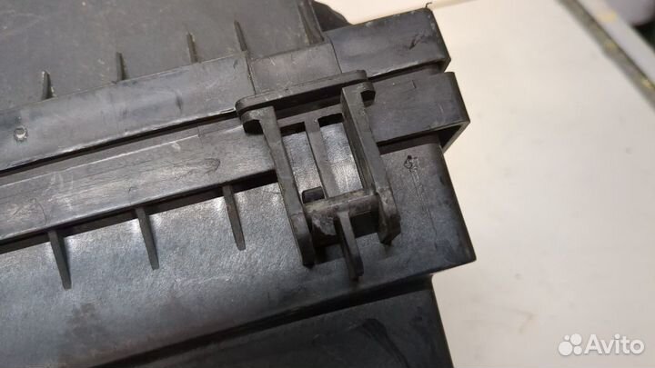 Корпус воздушного фильтра Ford Edge, 2021