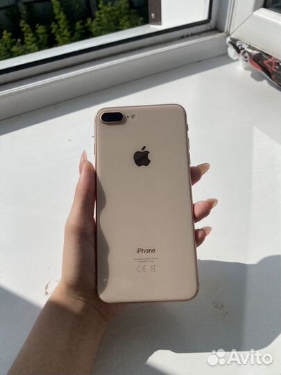 Телефон iPhone 8 plus