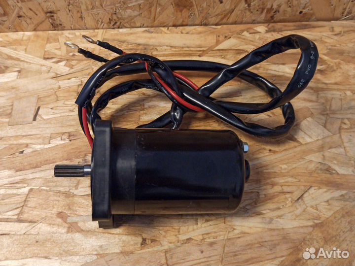 Мотор гидроподъема Yamaha 20 25 30 40 лс