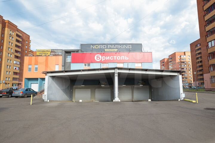 Машиноместо, 30 м²