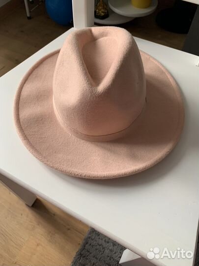 Шляпа женская