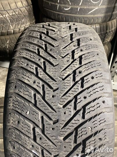 Nokian Tyres Hakkapeliitta 8 255/45 R19 104H