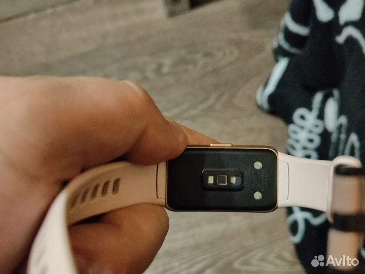 Смарт часы huawei band 6