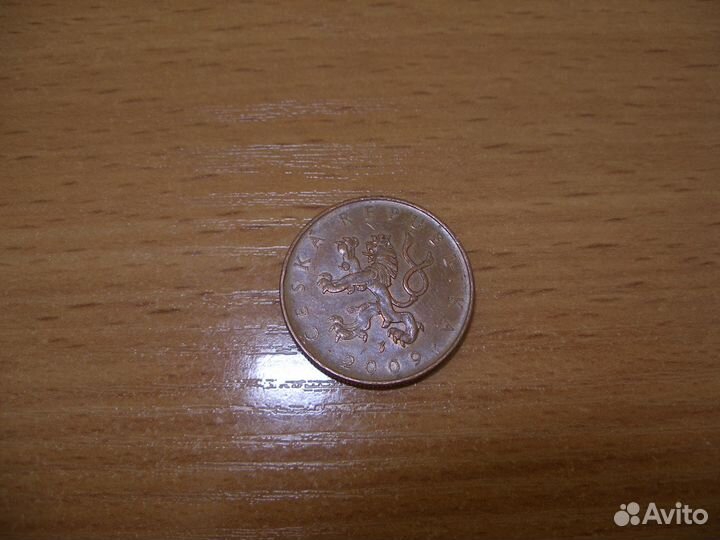 Чешские 10 крон 2009 года