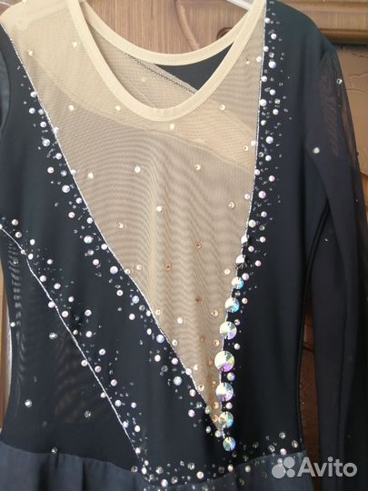 Костюм для фигурного катания