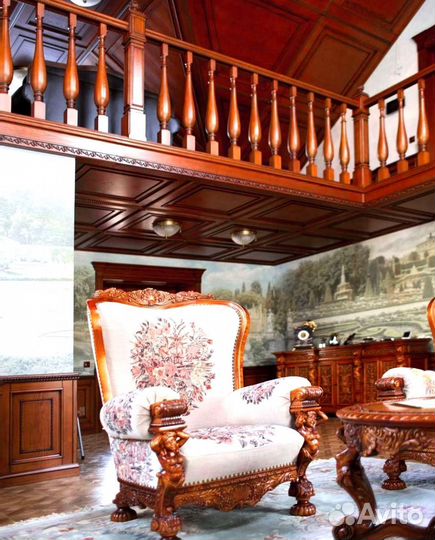 Деревянный потолок из массива дерева