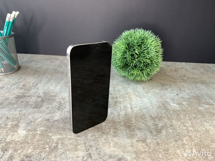 iPhone 15 Pro, 128 ГБ