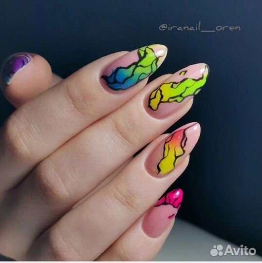 Мастер маникюра