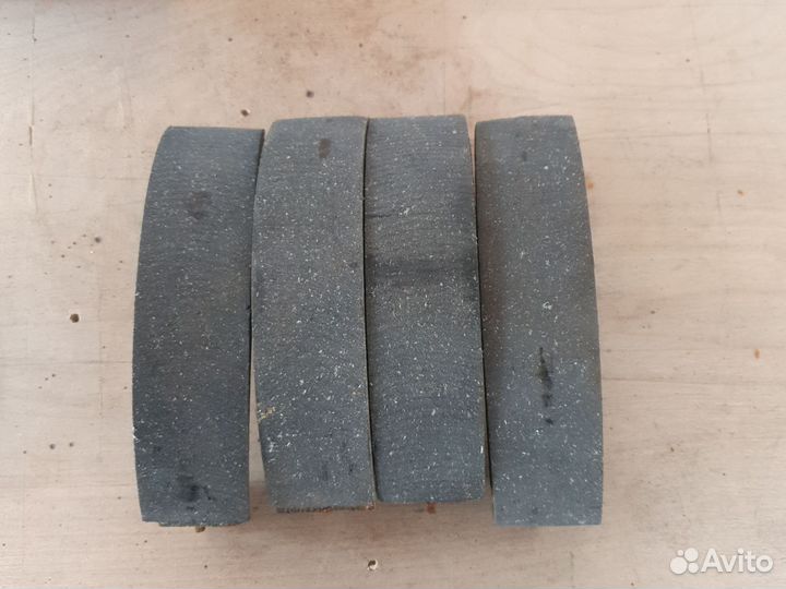 Тормозные колодки задние на ваз priora