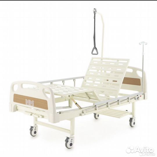 Медицинская кровать для лежачих больных
