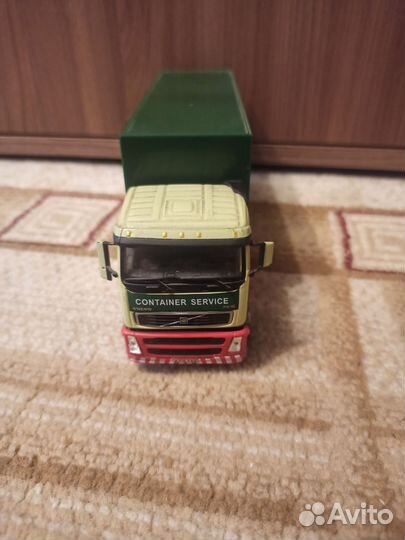 Модель Вольво fh12