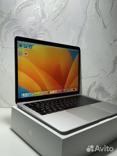 Apple MacBook Air