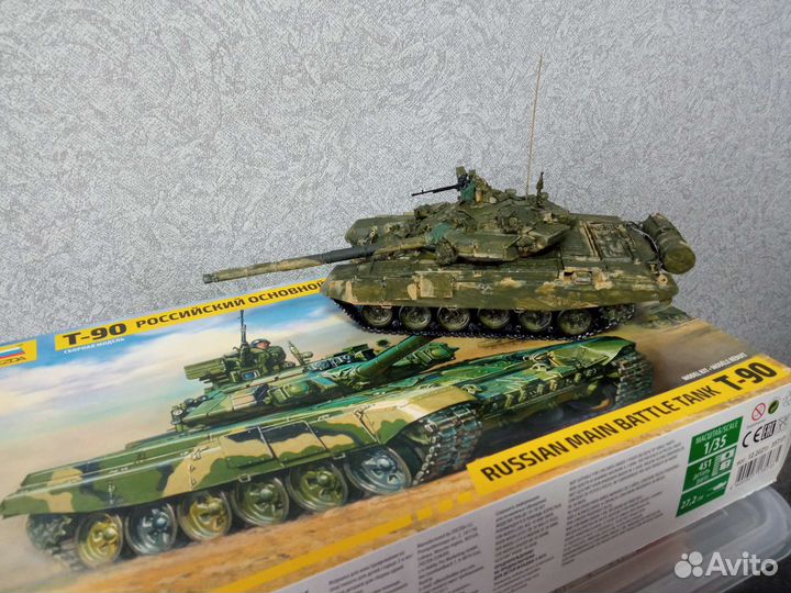 Модель танка Т-90, конструктор звезда