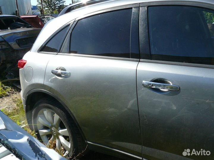 Дверь задняя правая для infiniti FX35 2003г